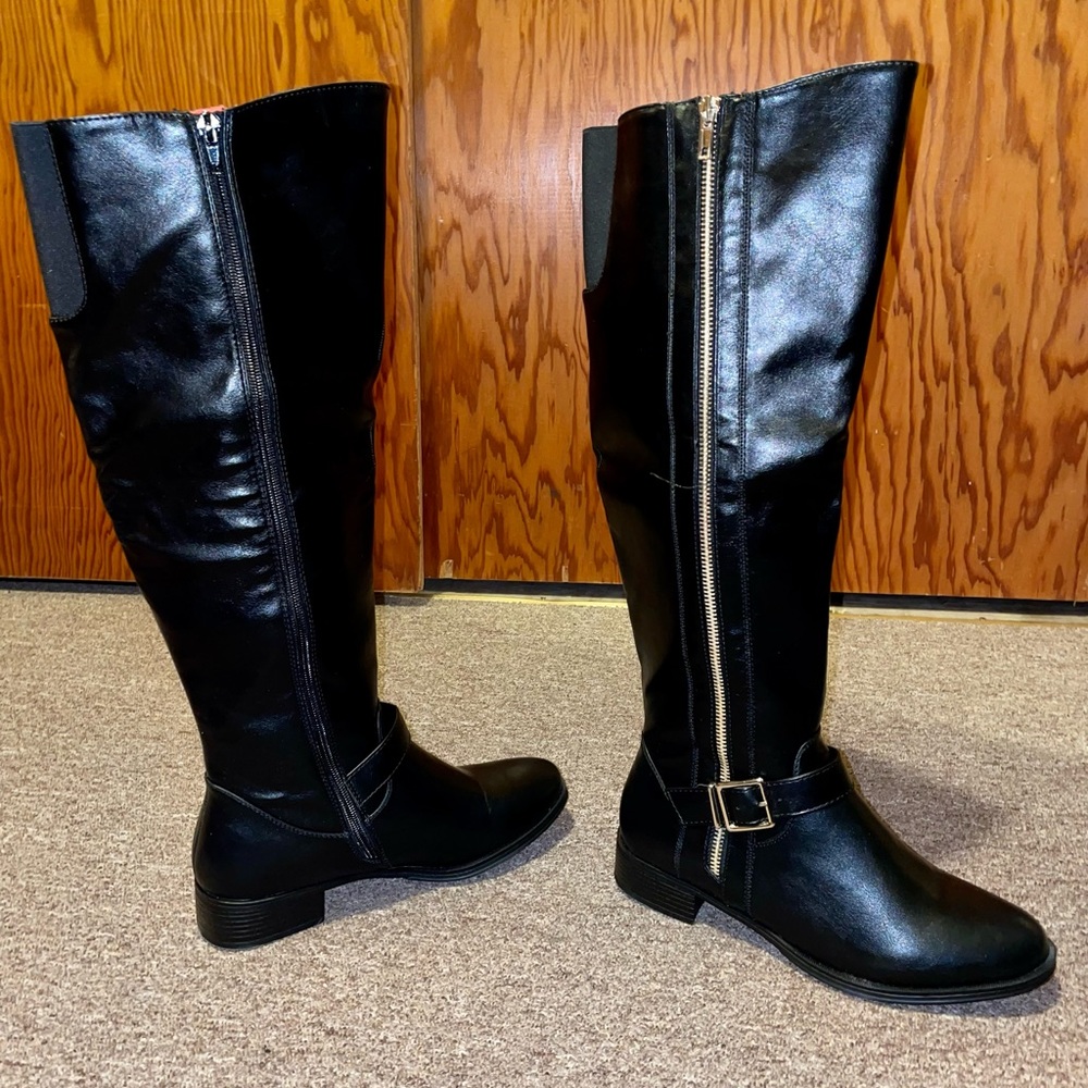 Nwot Balmani Side Zip Boot Standard Width - image 1